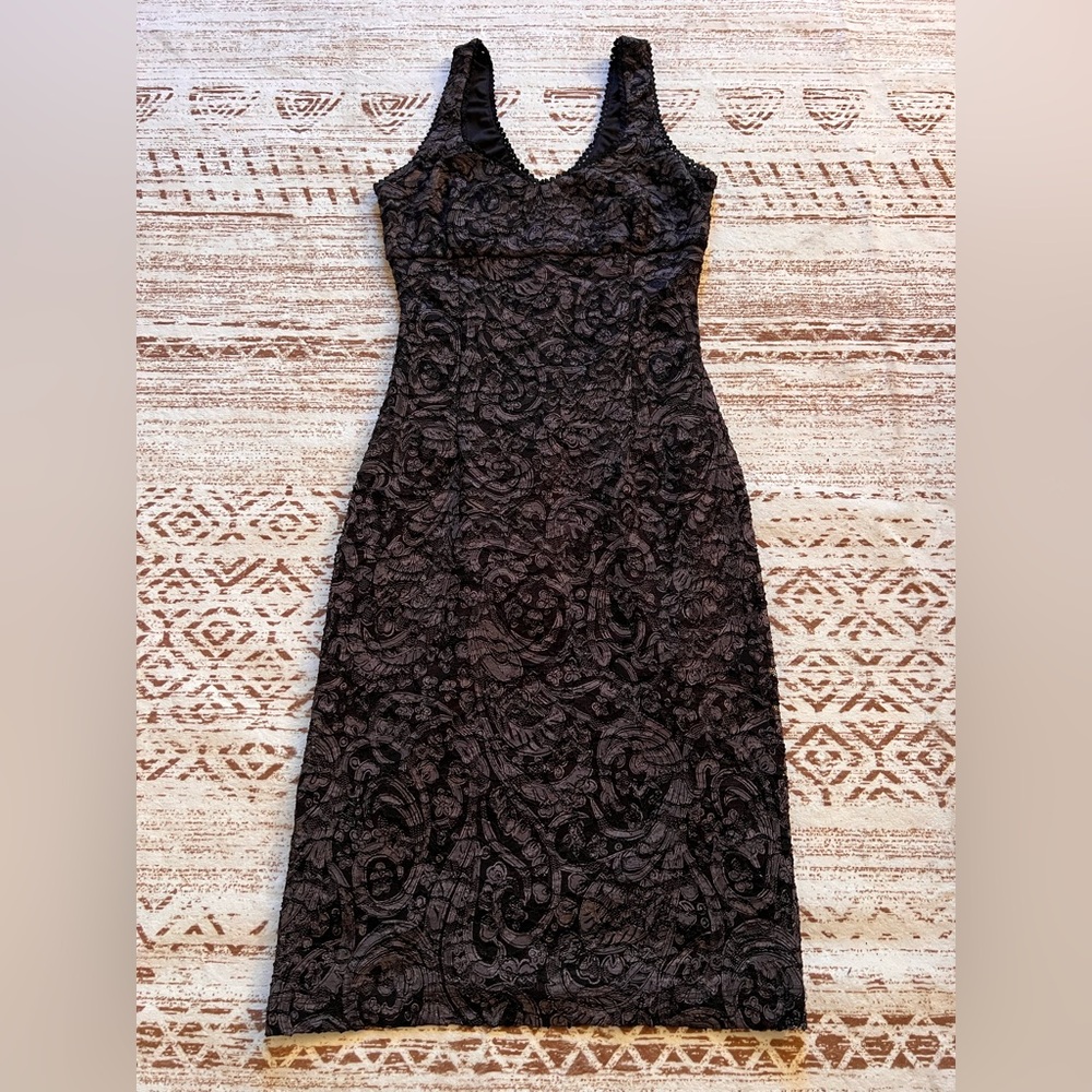 Mystic Black Floral Lace Midi Dress
